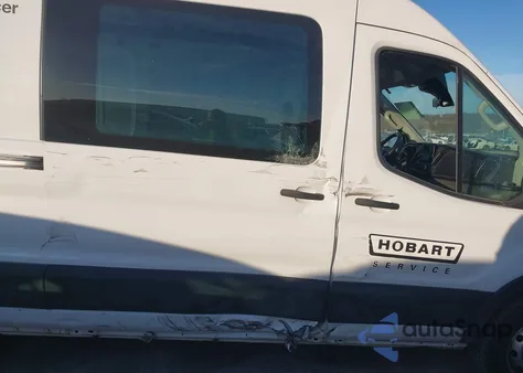 2021 Ford Transit-250 z USA, uszkodzony, nr VIN 1FTBR1C86MKA60459